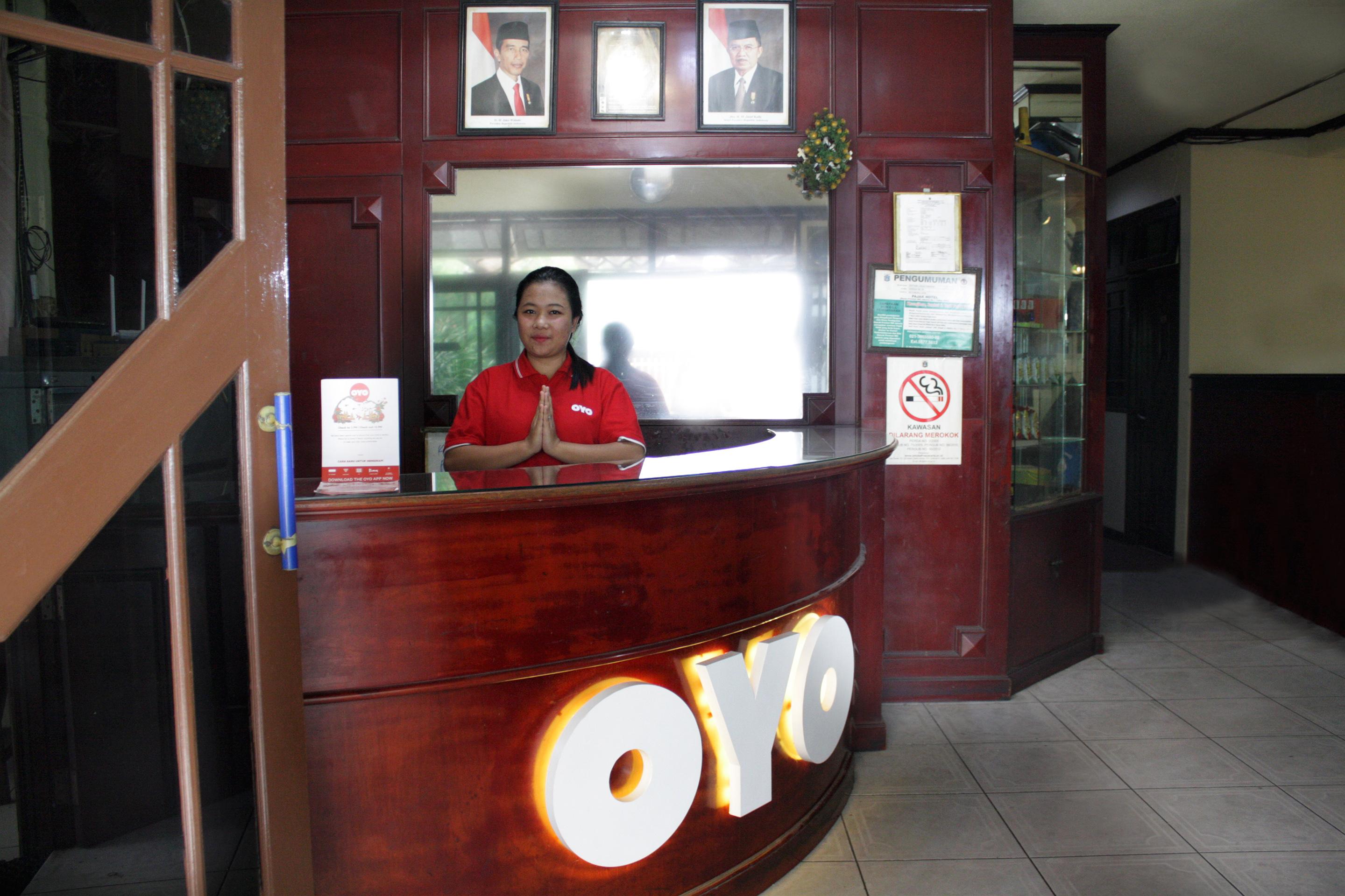 Vaccinated Staff - Oyo 181 Wisma Bintang Jakarta Exteriér fotografie