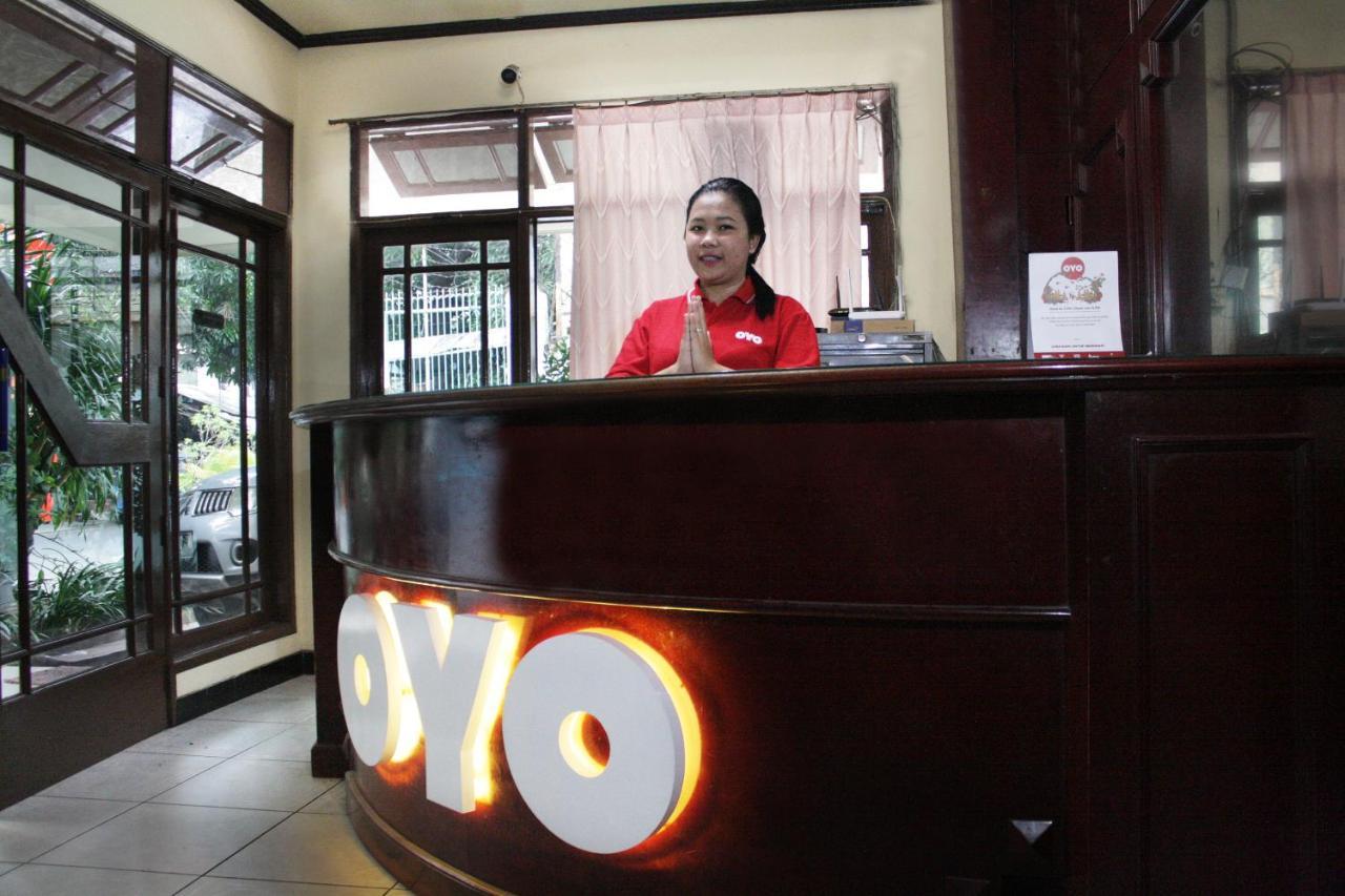 Vaccinated Staff - Oyo 181 Wisma Bintang Jakarta Exteriér fotografie